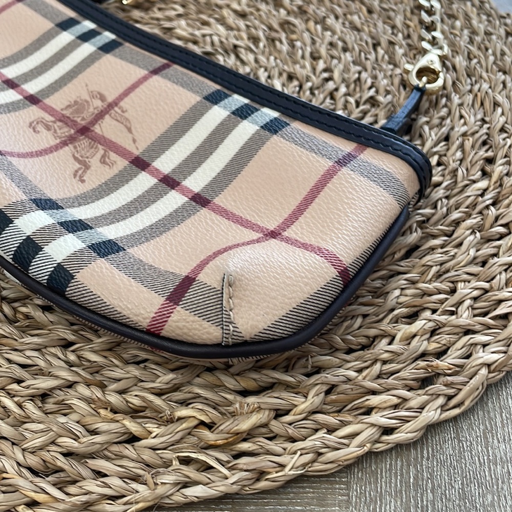 Burberry mini Clara wristlet pochette - Picture 2 of 16